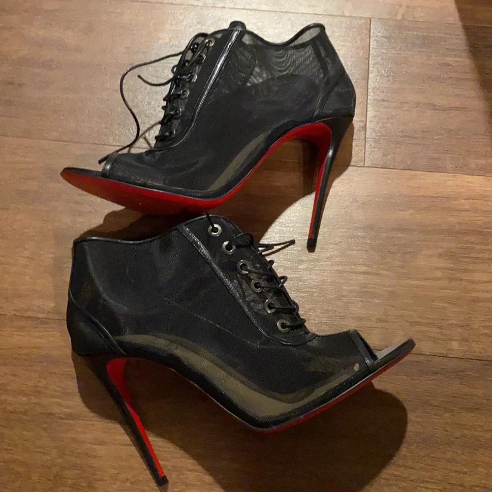 Christian Louboutin Ondessa Mesh Bootie - Picture 6 of 8